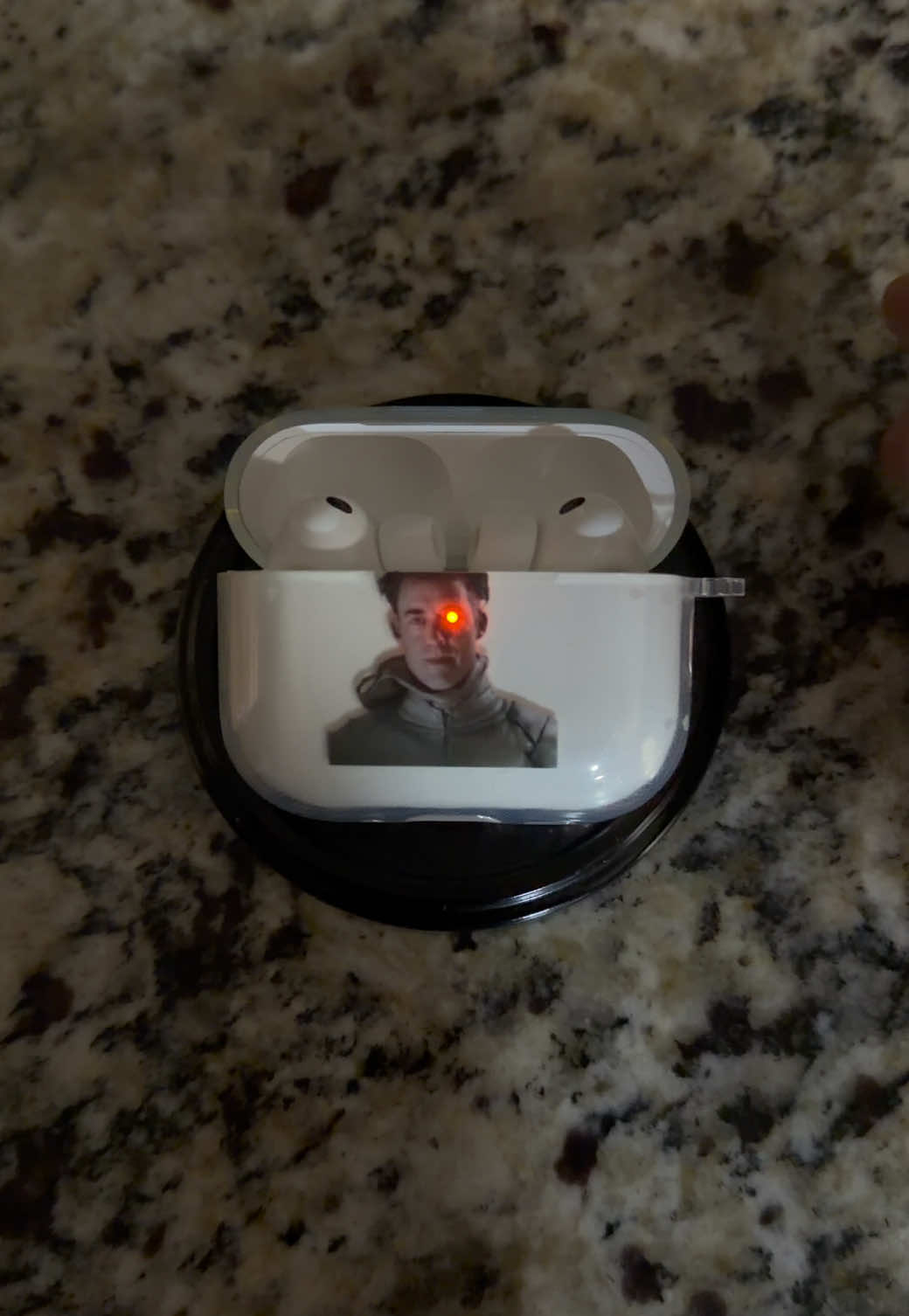 @Anime AirPod Case