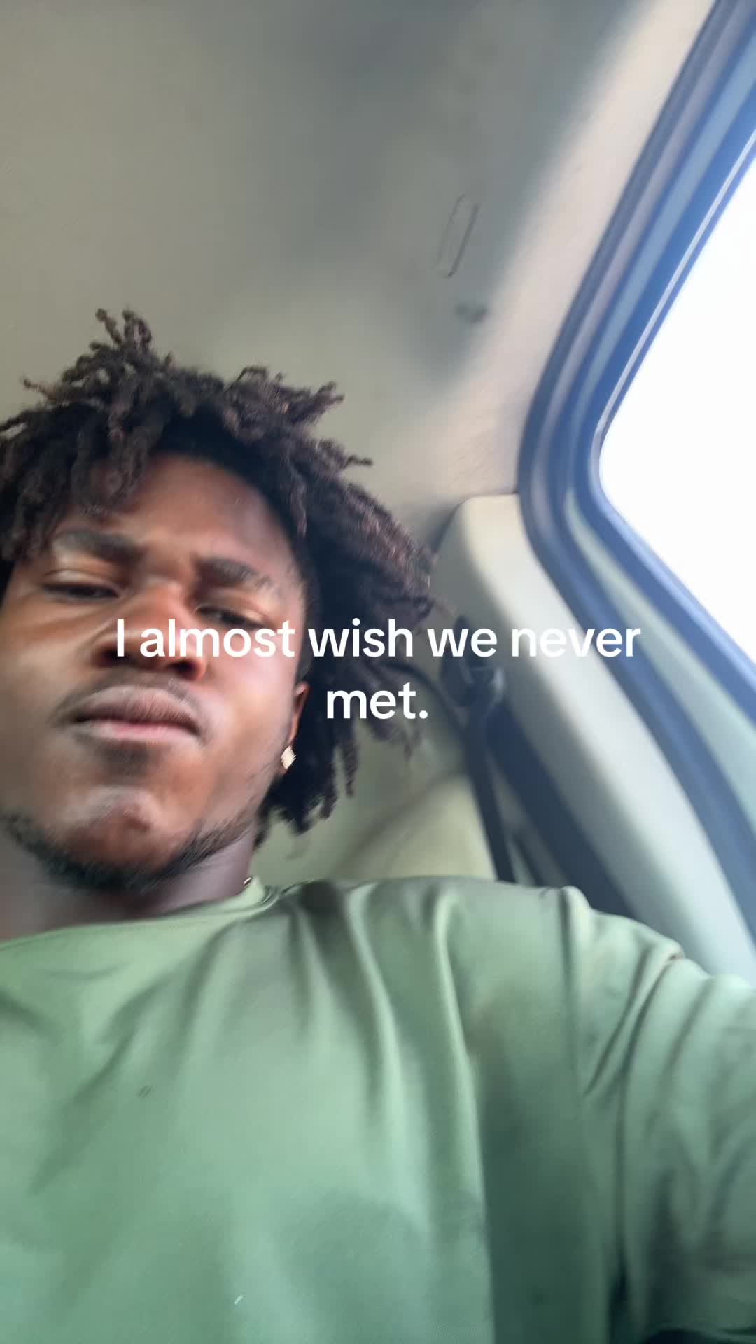 @😶