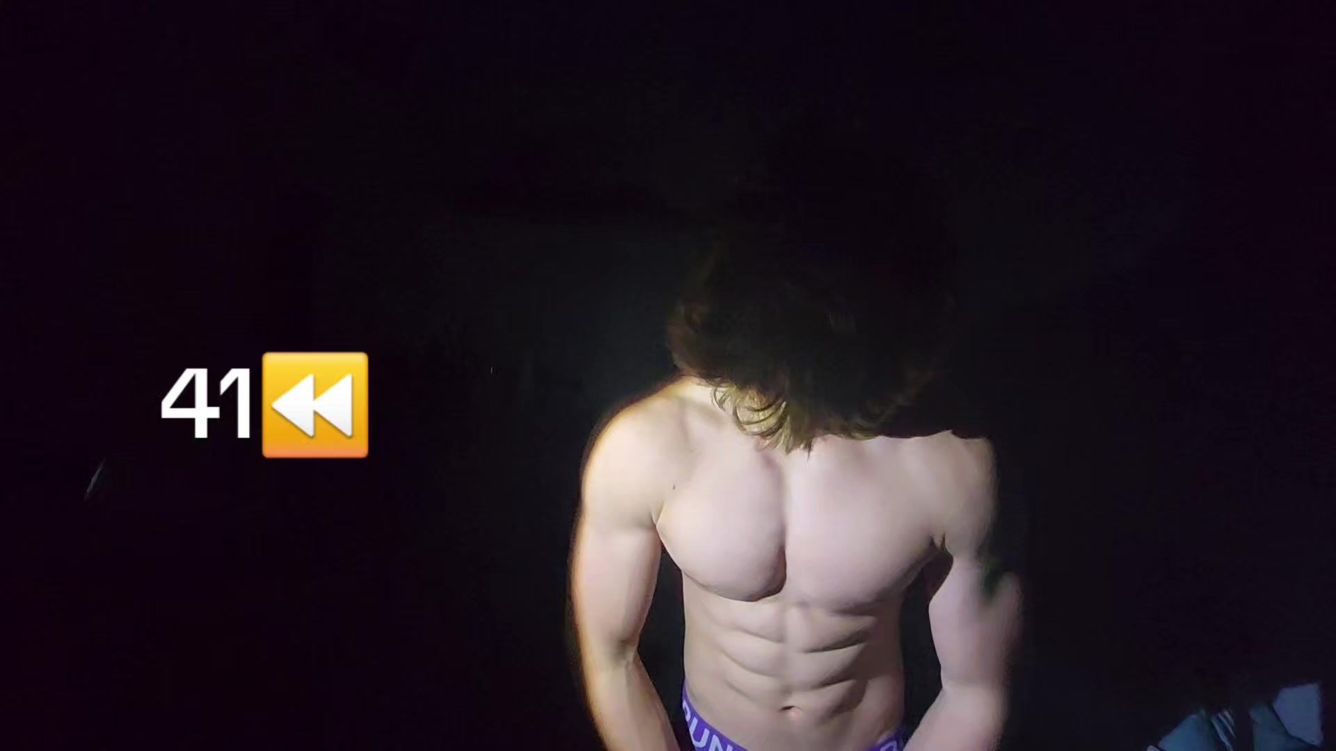 @smallguymyles1
