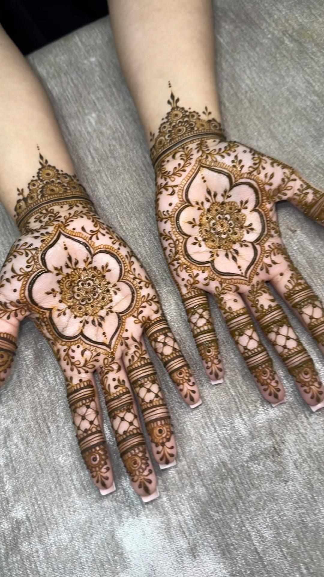 @Zoha K | Henna.byzkk