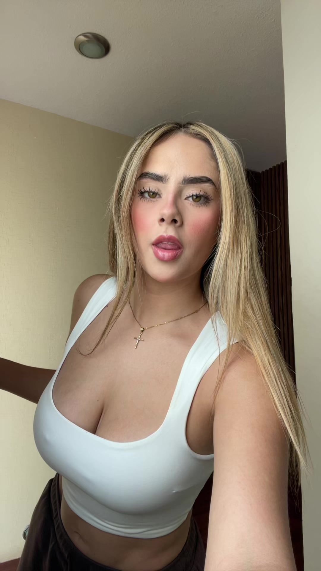 @SOFIAAAAA