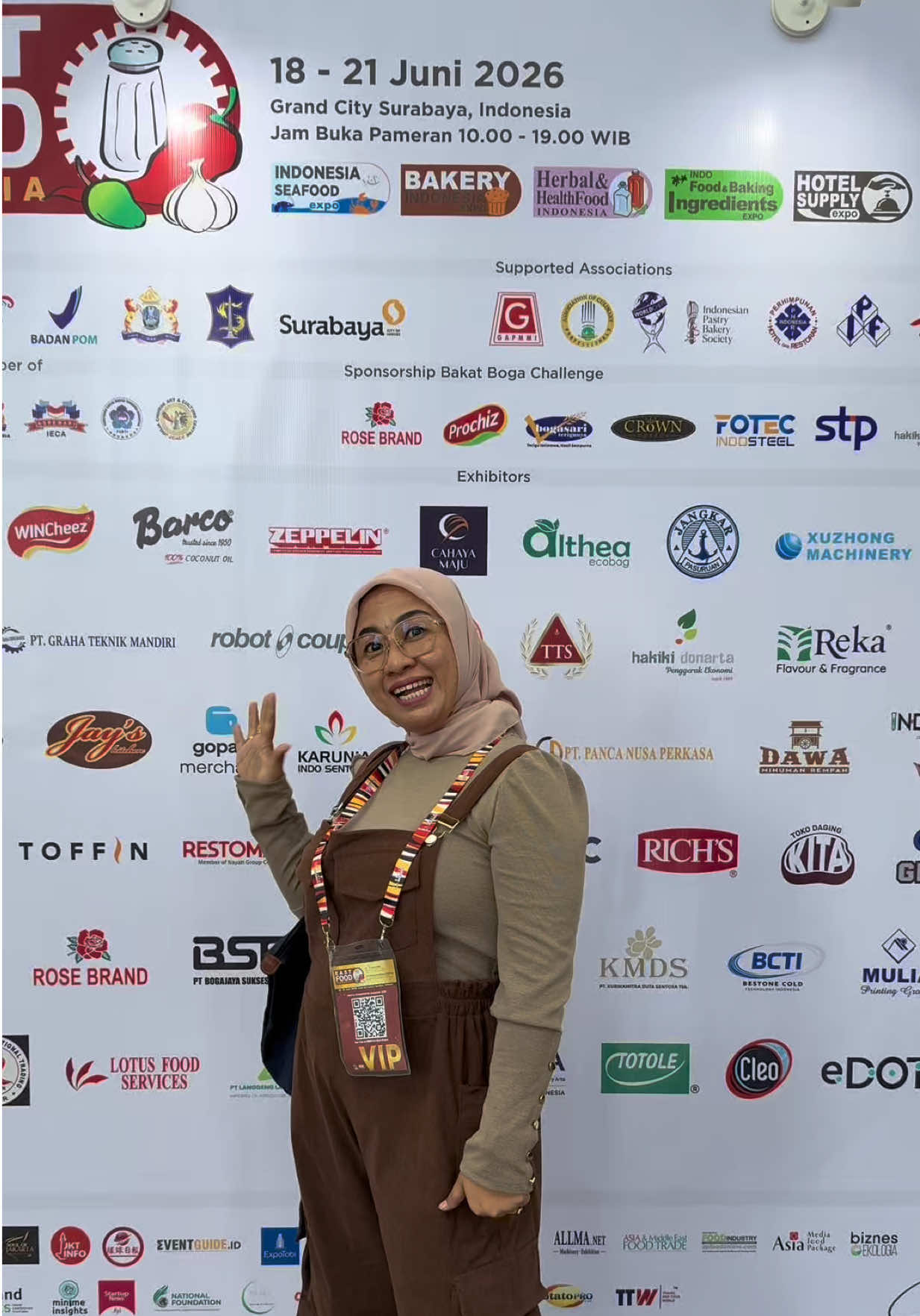 @jajan mbak sari