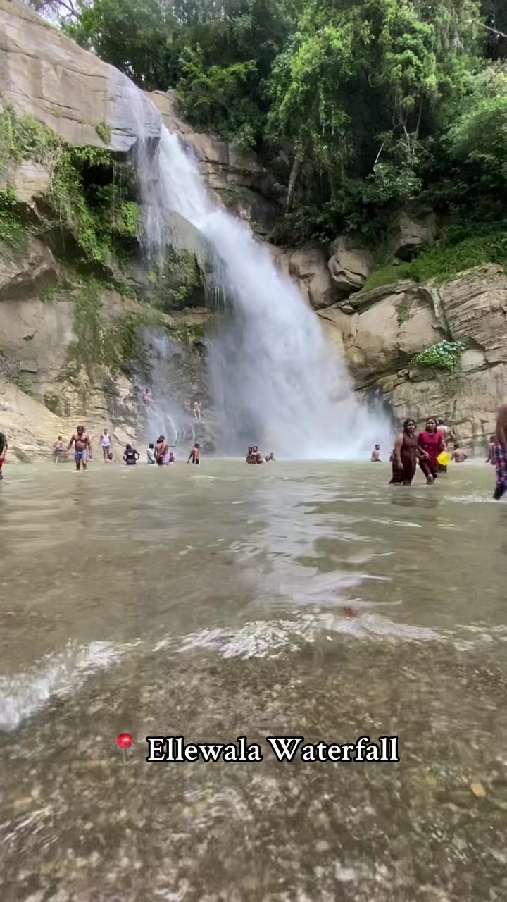 @Travel Stories 🇱🇰