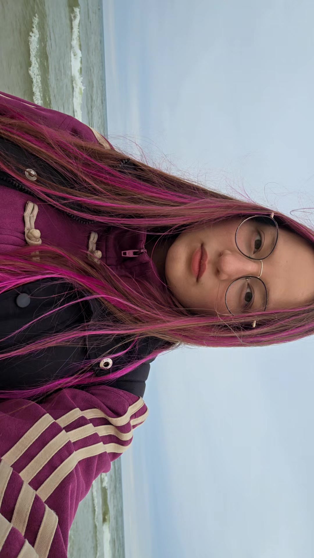 @лерабоб