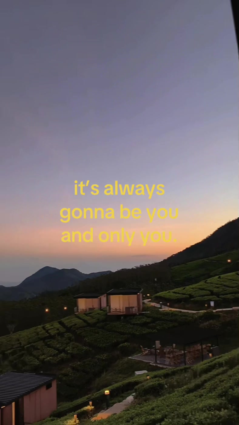 @𝓙.