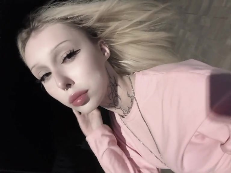 @аня ковач