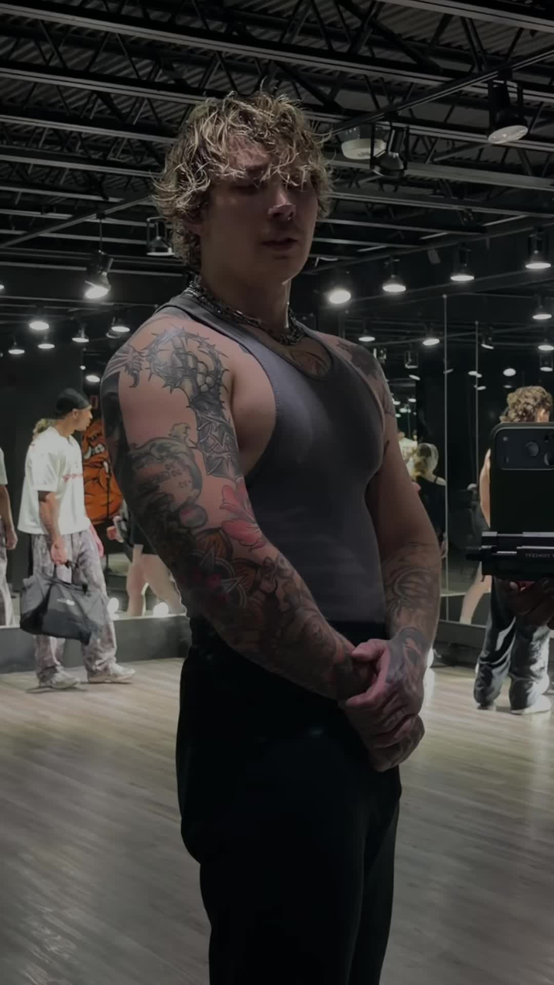 @shadely