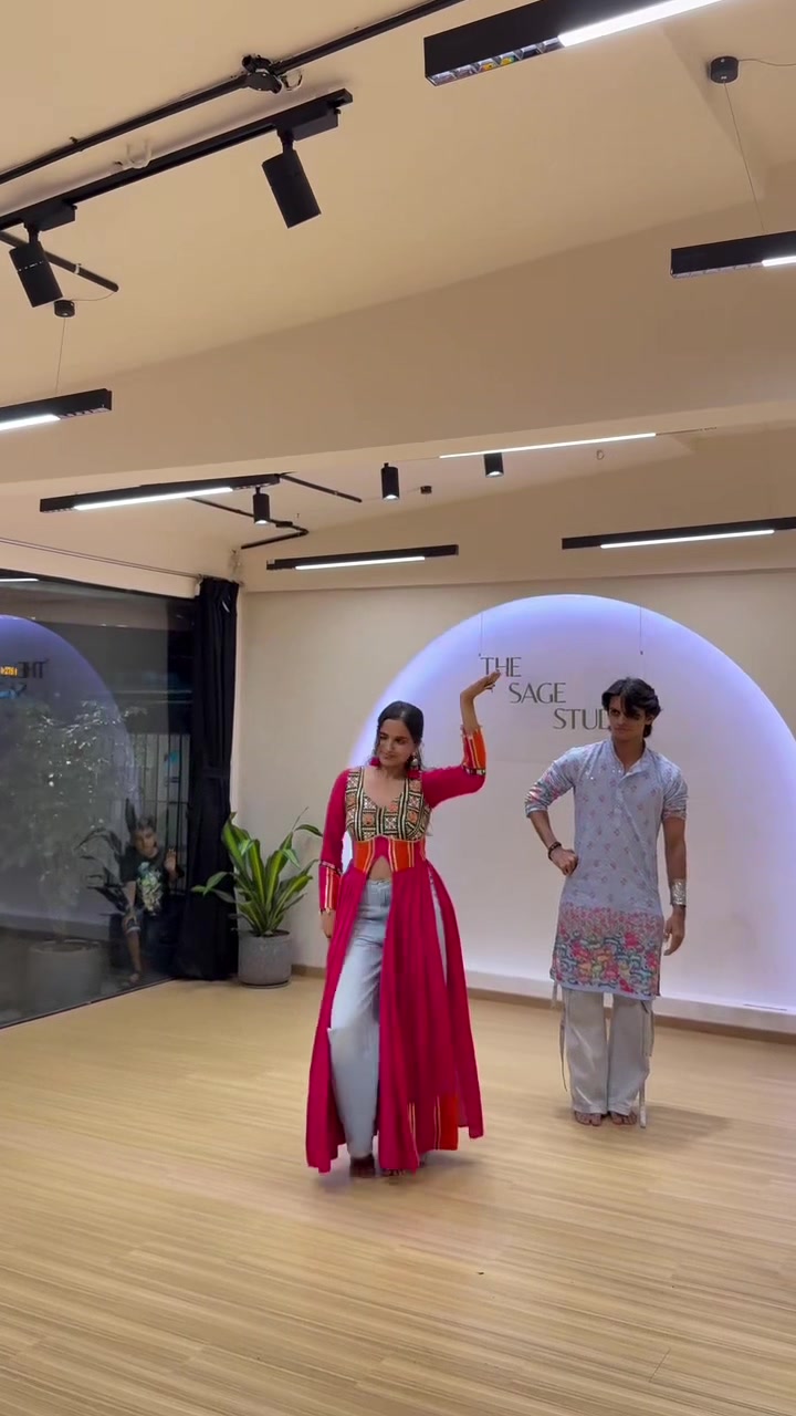 @Team_dance_deewane✨