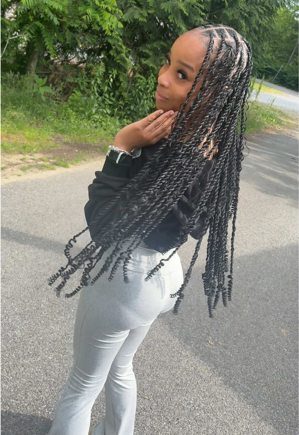 @Hairbylishaa