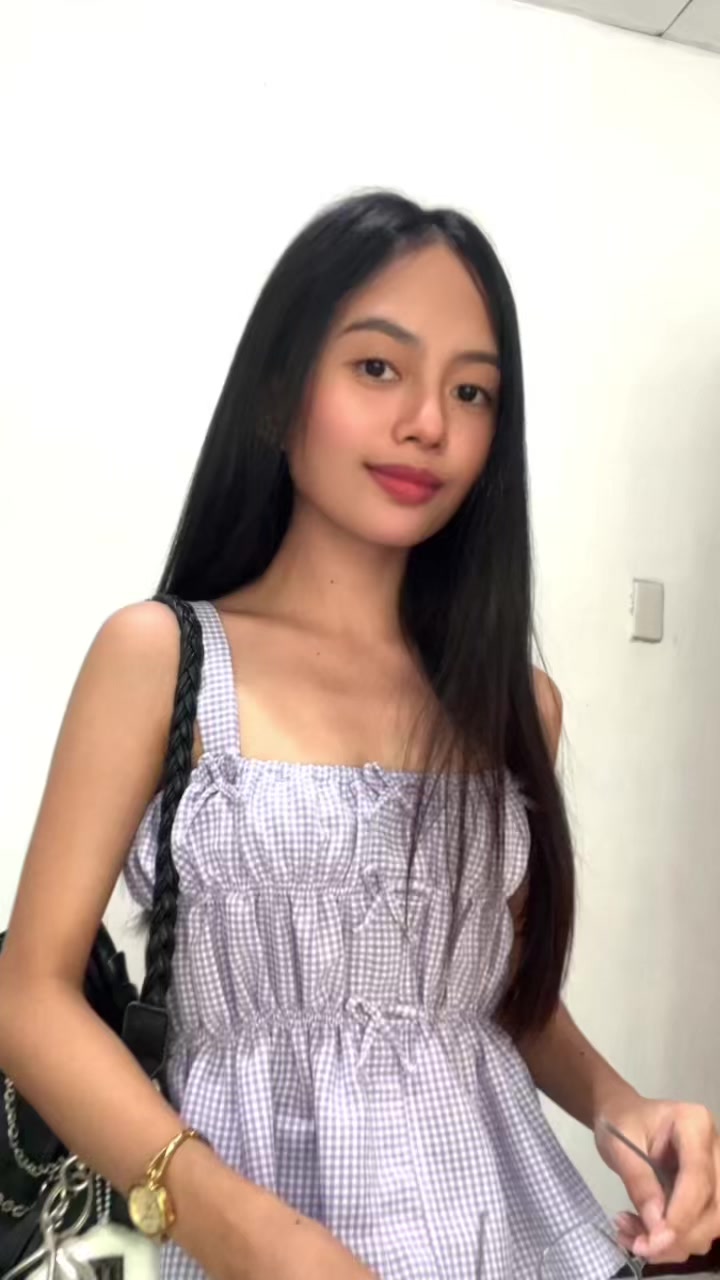 @justjella