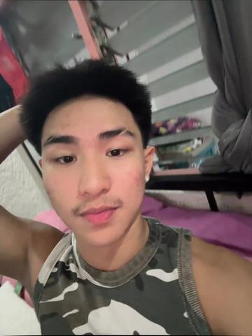 @Prettyboi_Daf