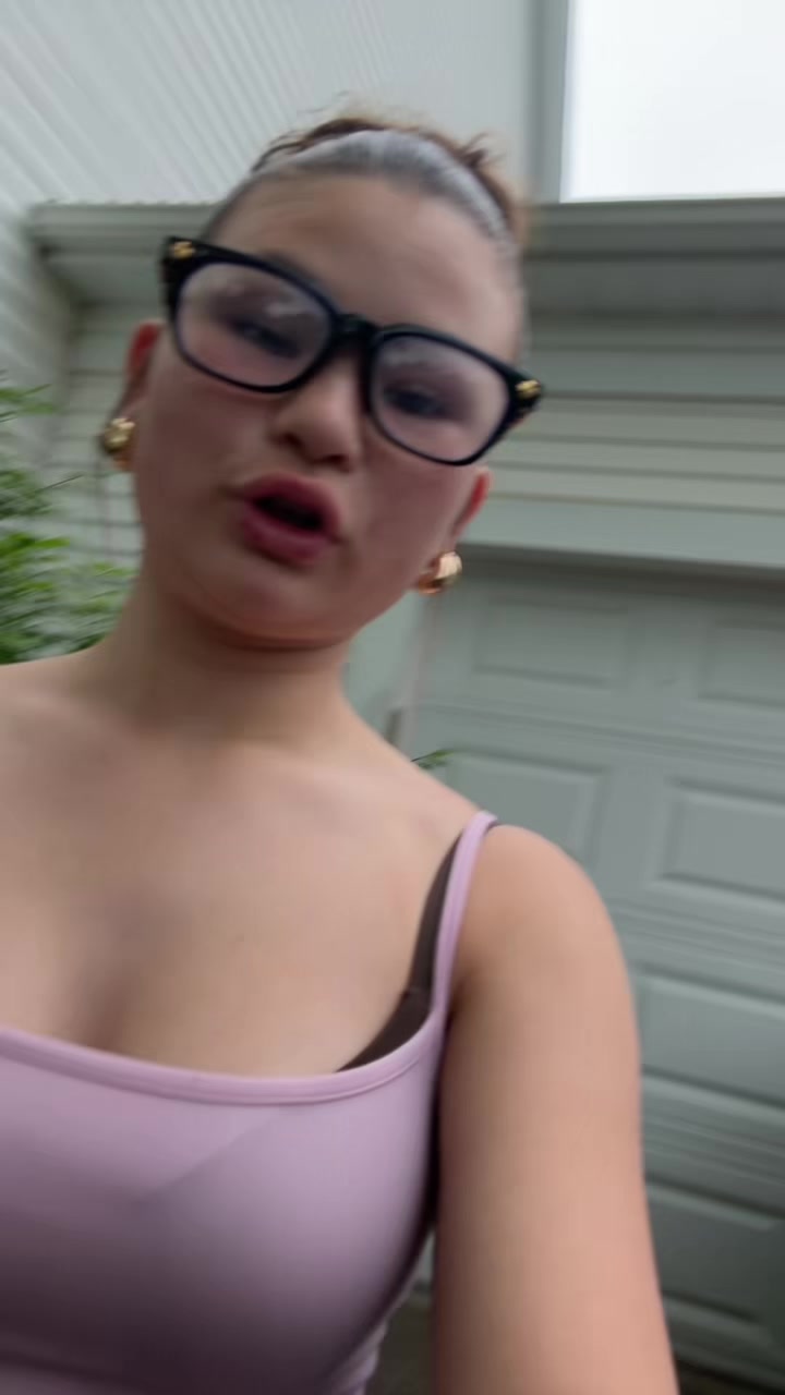 @idkimjustacurlyheadasian
