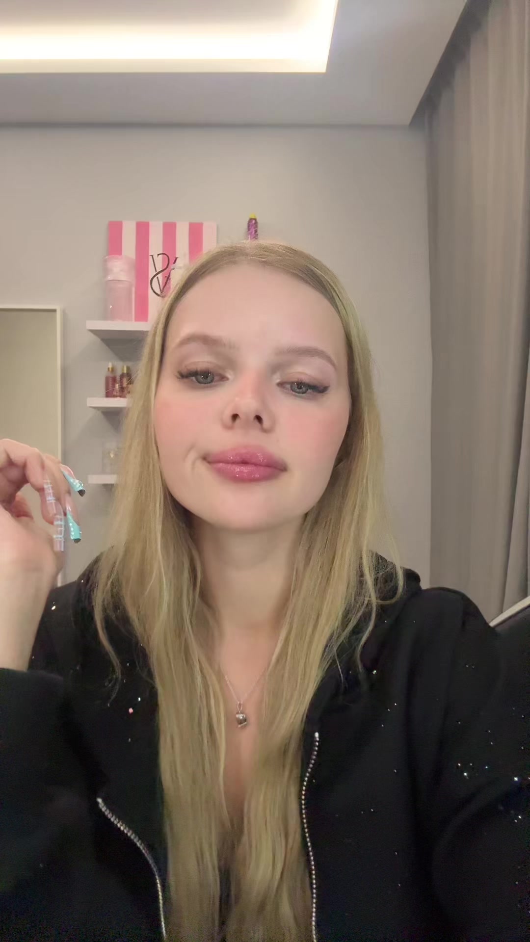 @нелфи