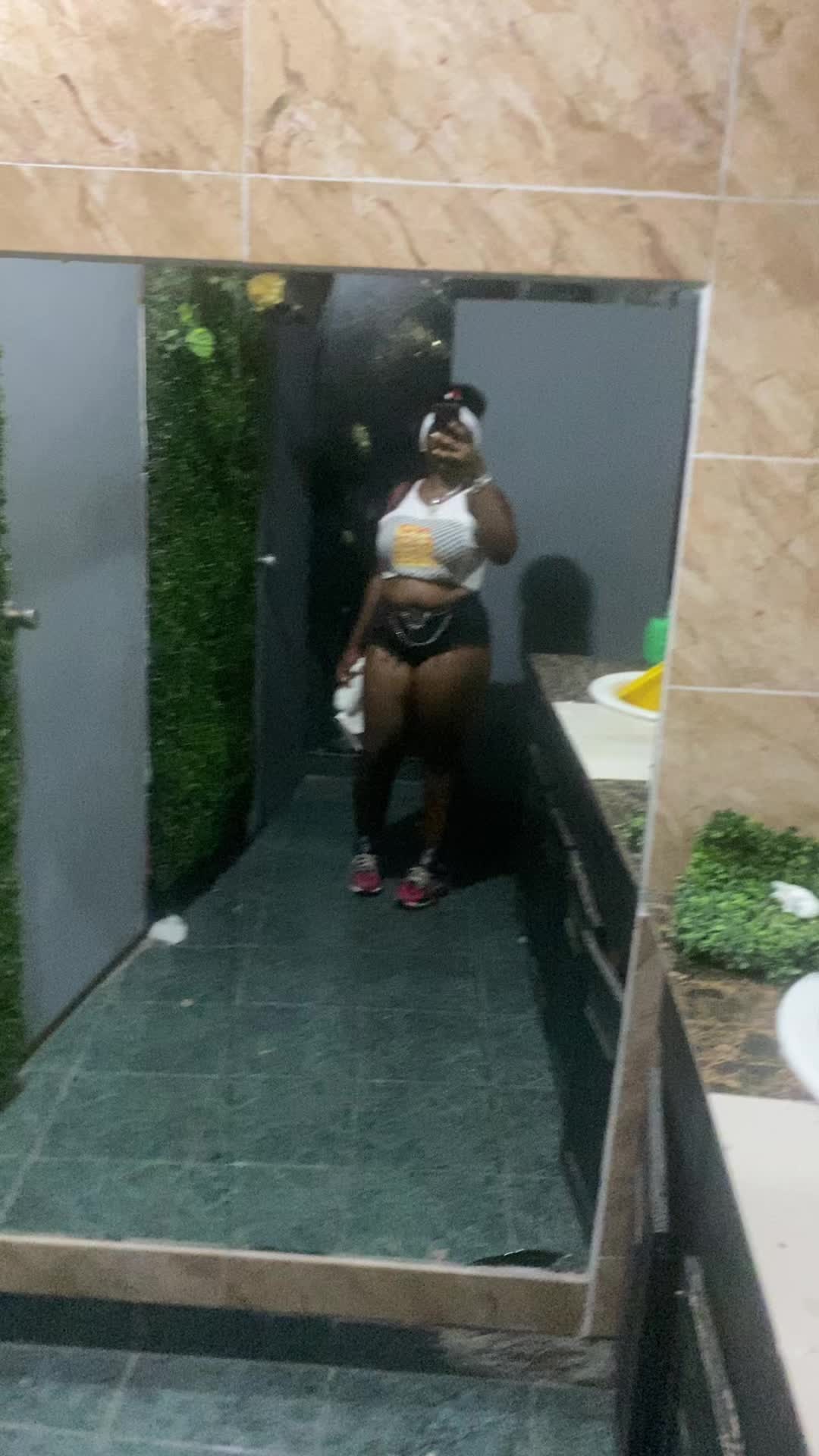 @Zoria_4
