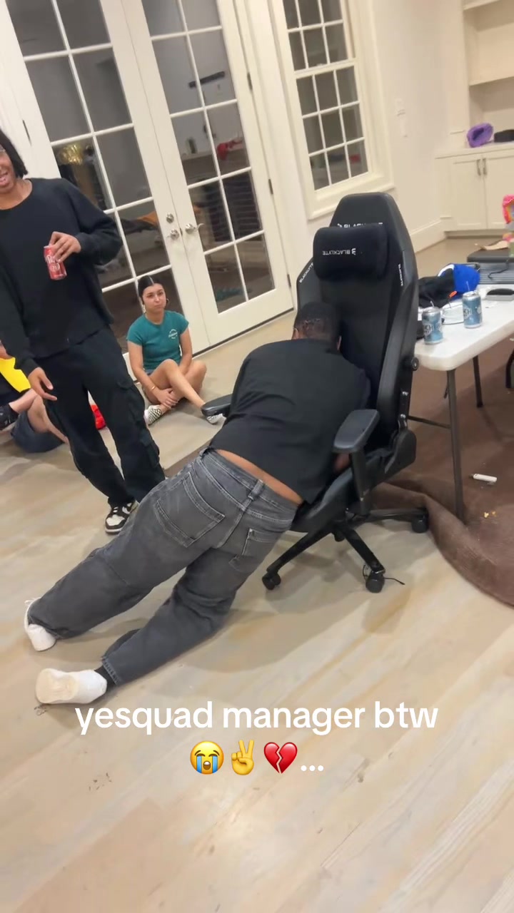 @squadye.random