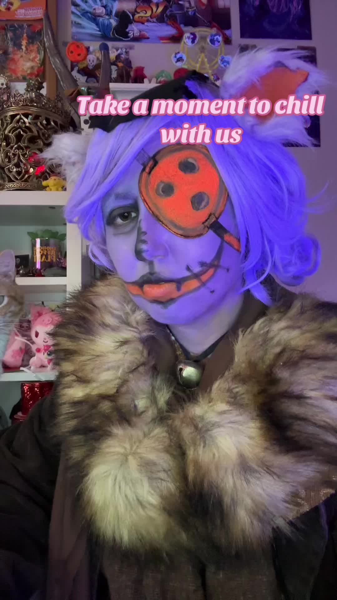 @caretcosplays