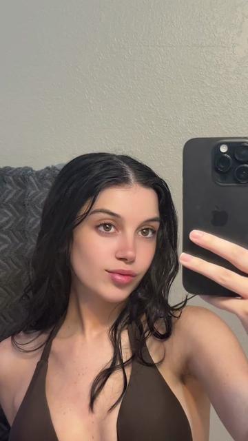 @BabyKaylss