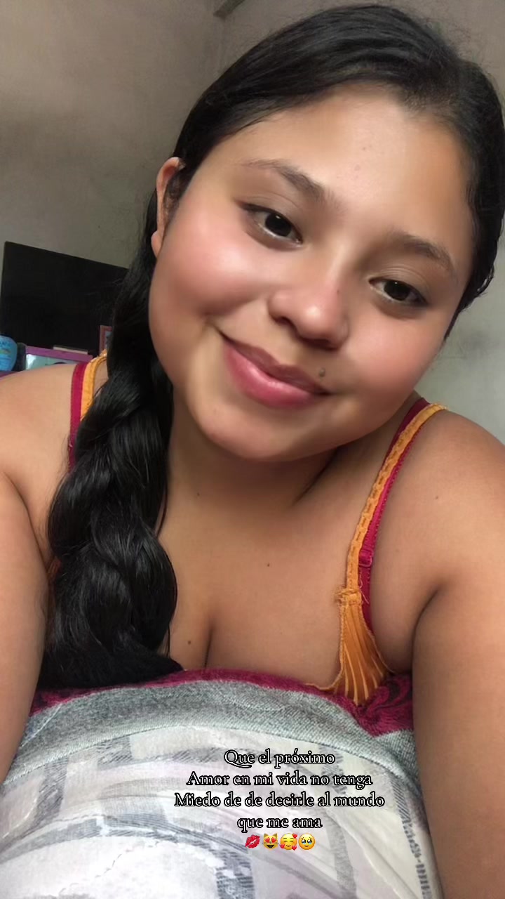 @T&uacute; chaparrita 😍😍