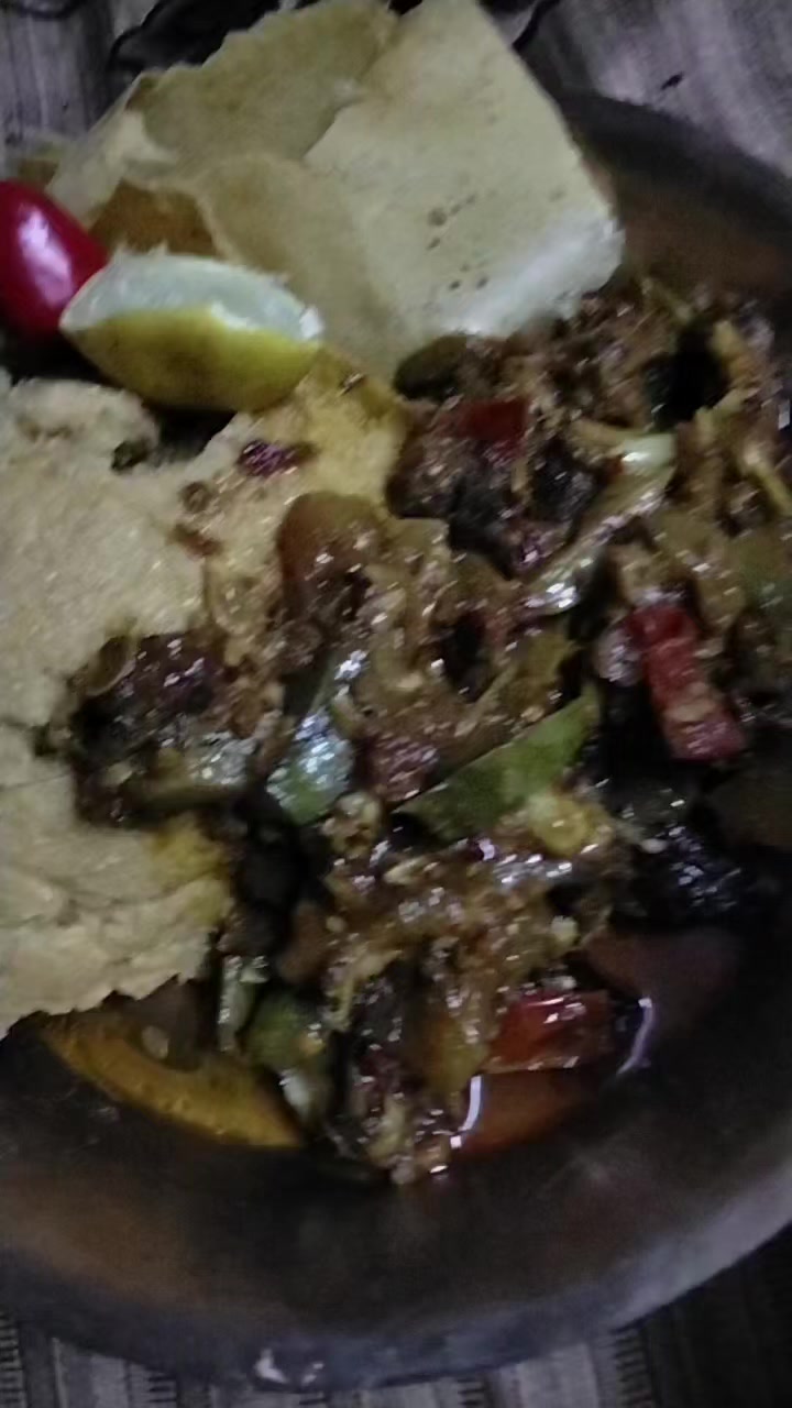 @संगिता थीङ