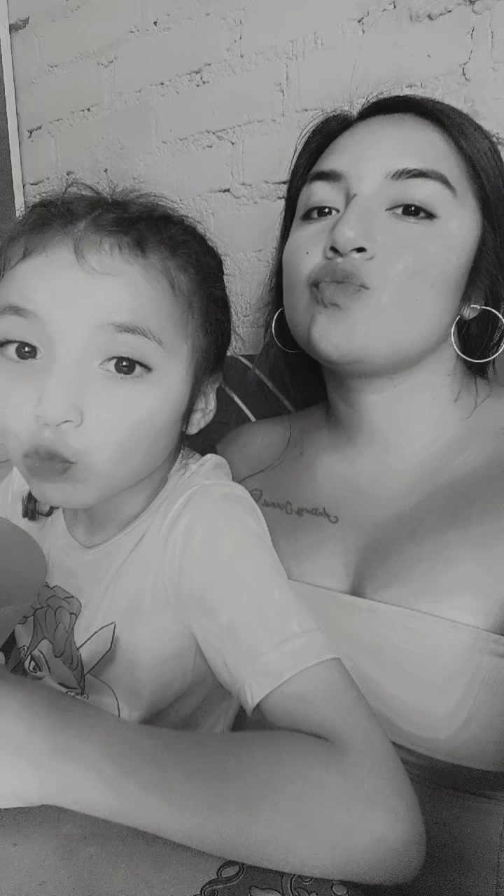 @Nayelly Relaiza 🥰❤️