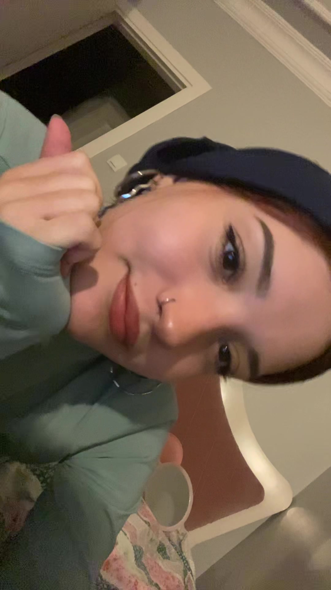 @nneevvaaa