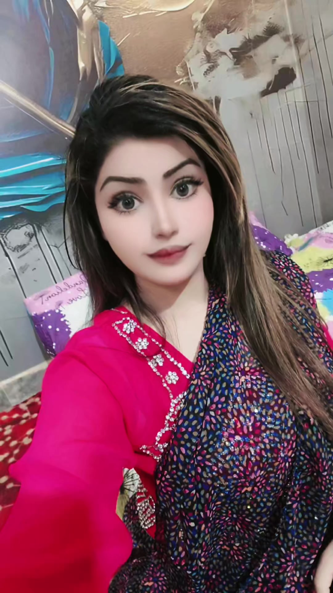 @😍Bushra Lewany