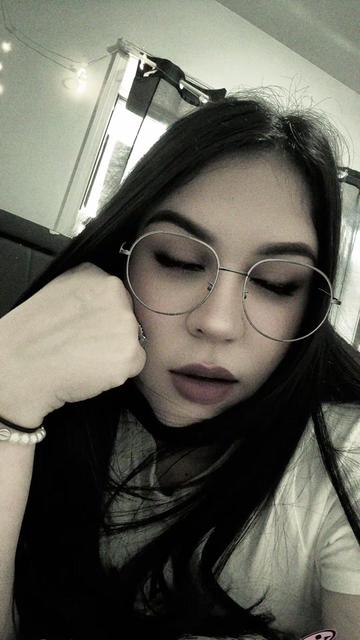 @Ambar Flores✨🐧