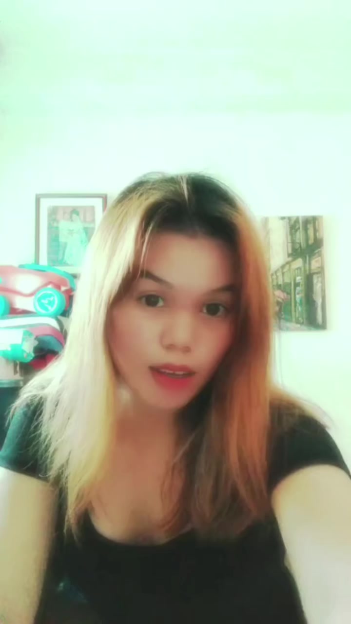 @hi_missviadnes
