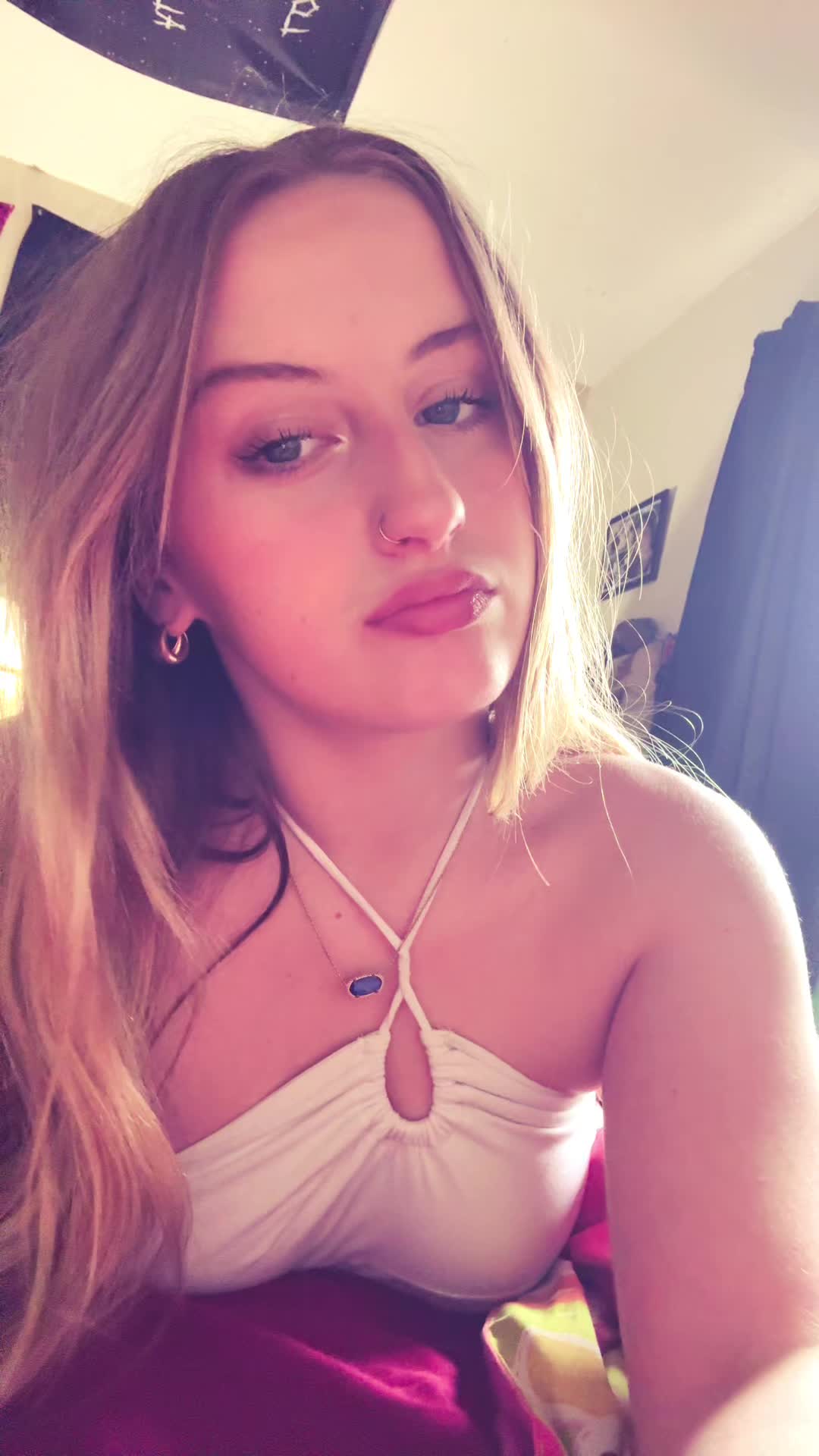 @Livi👩🏼&zwj;❤️&zwj;💋&zwj;👩🏼