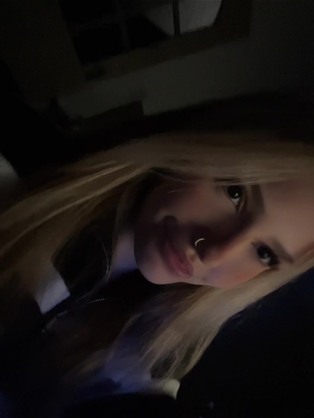 @𝐚𝐧𝐧 ★