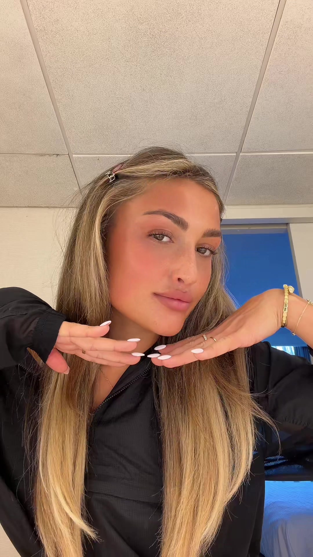 @bella slaaen