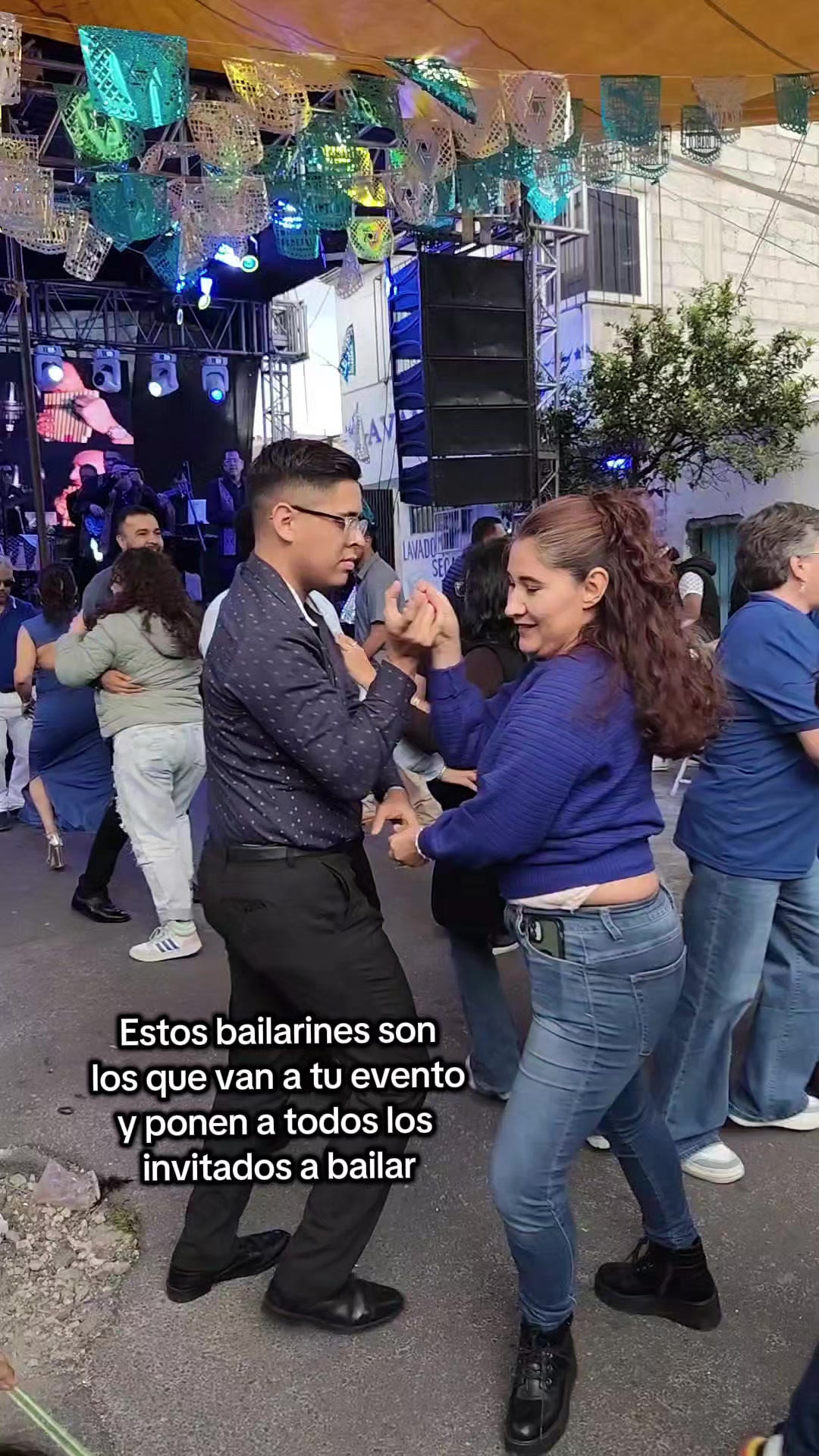 @VAMOS A BAILAR