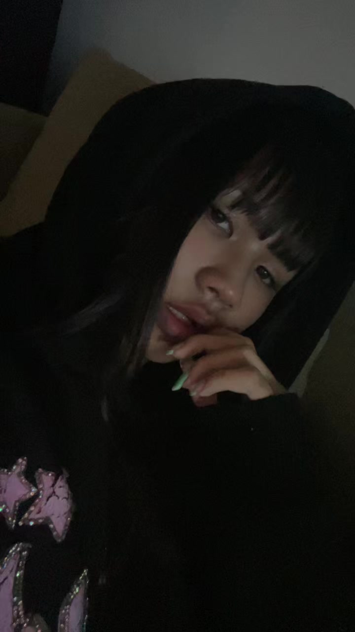 @ℒ𝒶𝓊𝓊