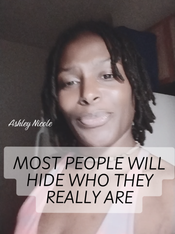 @AshyRose555