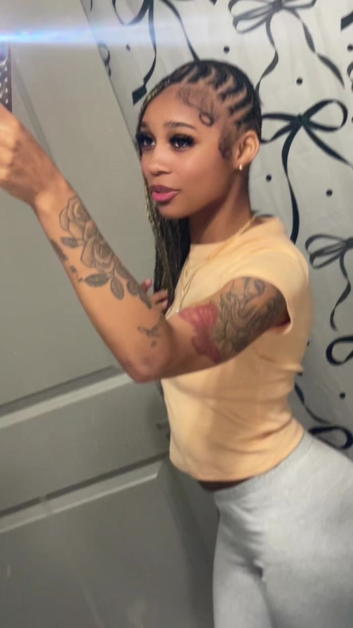 @Yaya🫦