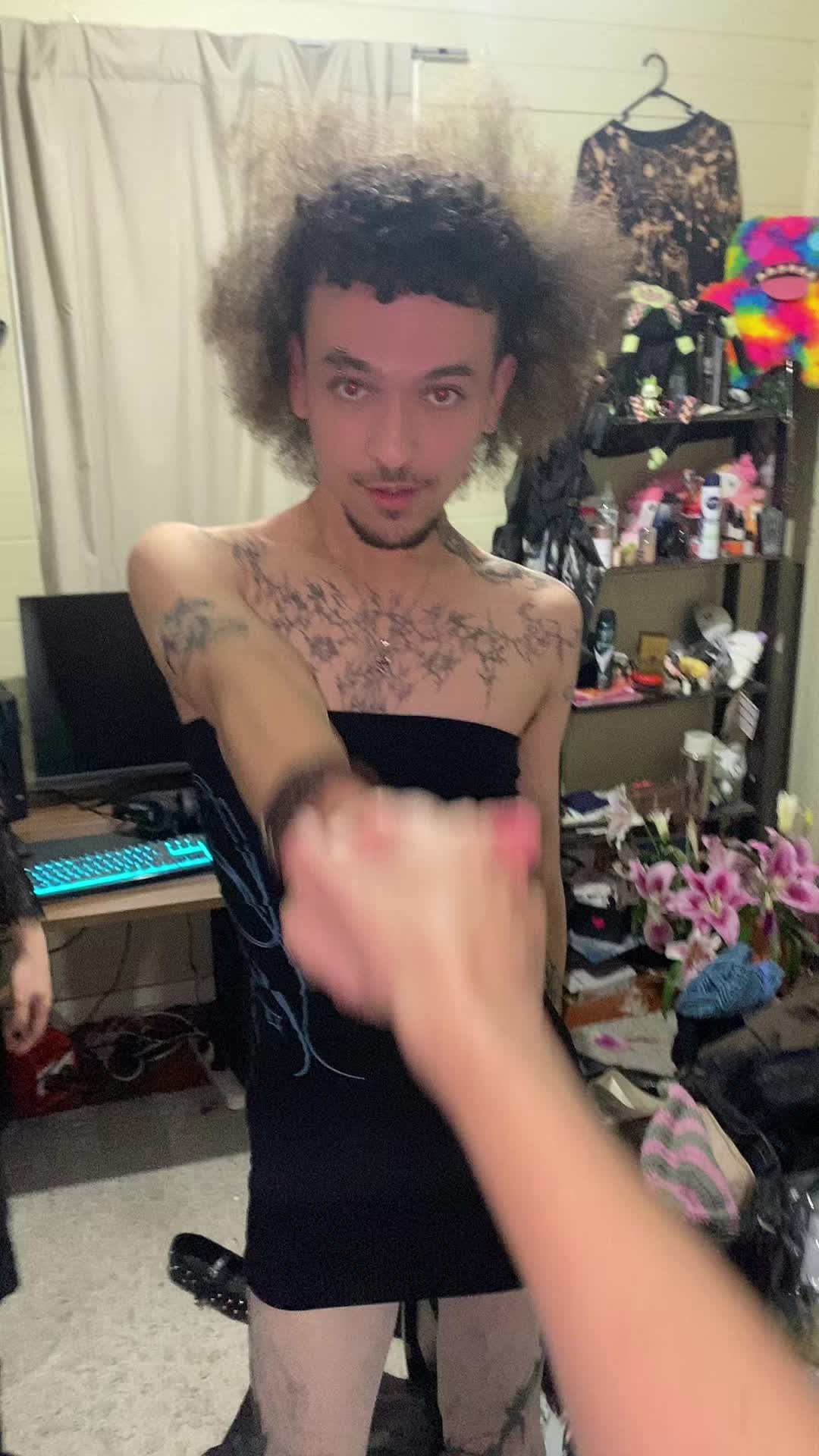 @pussywindchime