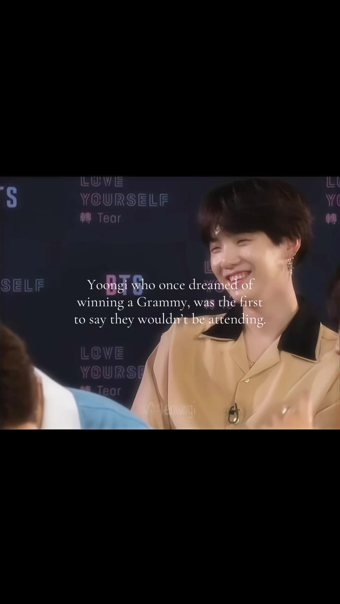 @Meowngi_1993 IS SEEING BTS!⊙⊝⊜