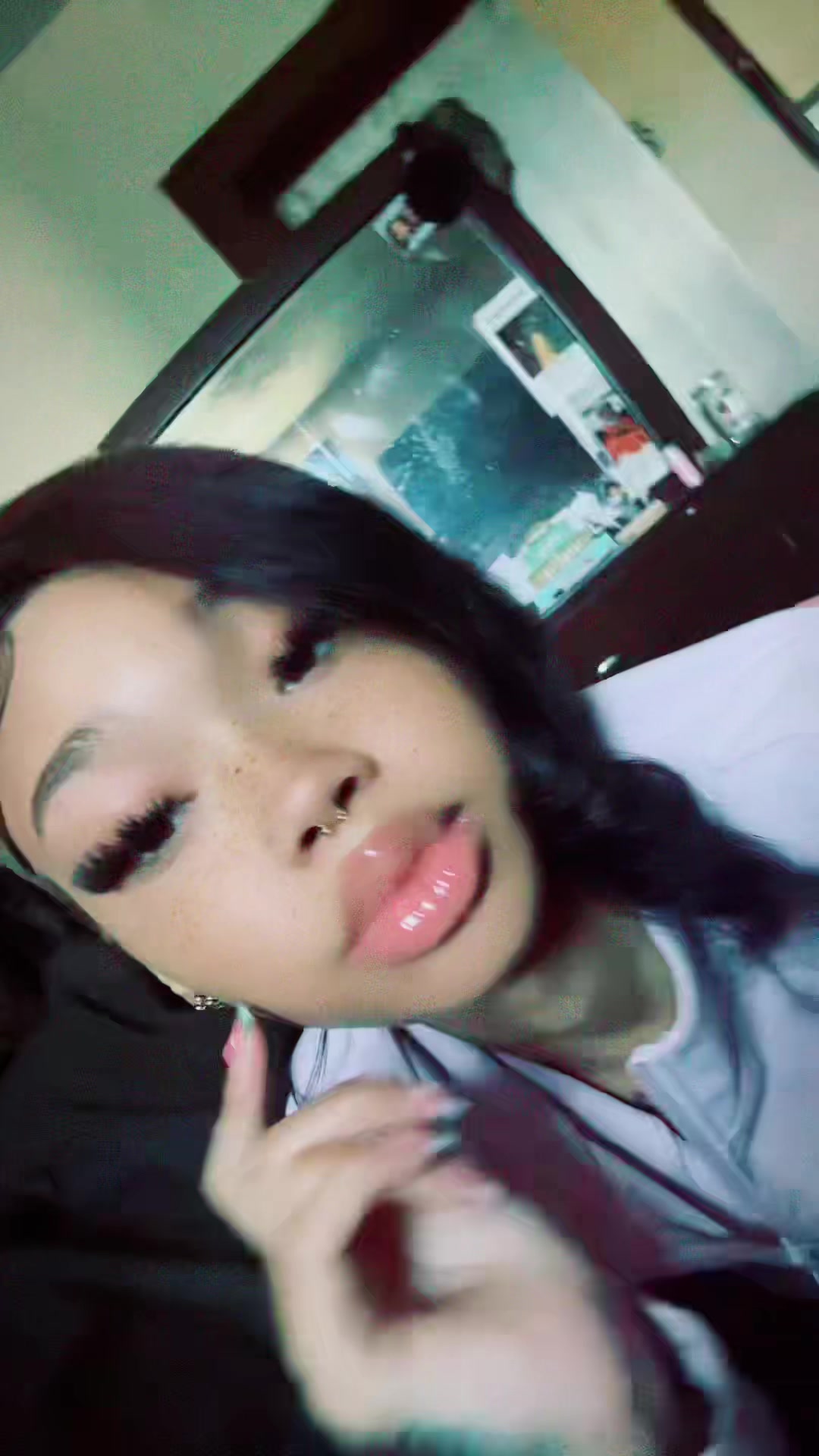 @shaniya❤︎
