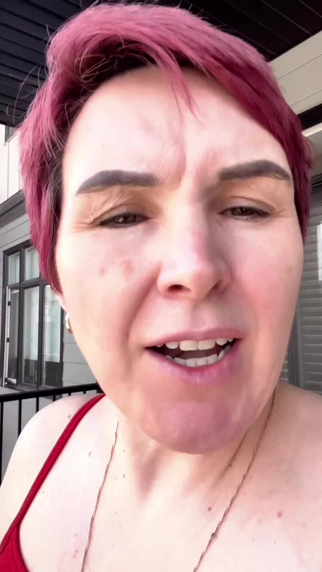 @AllaCanada