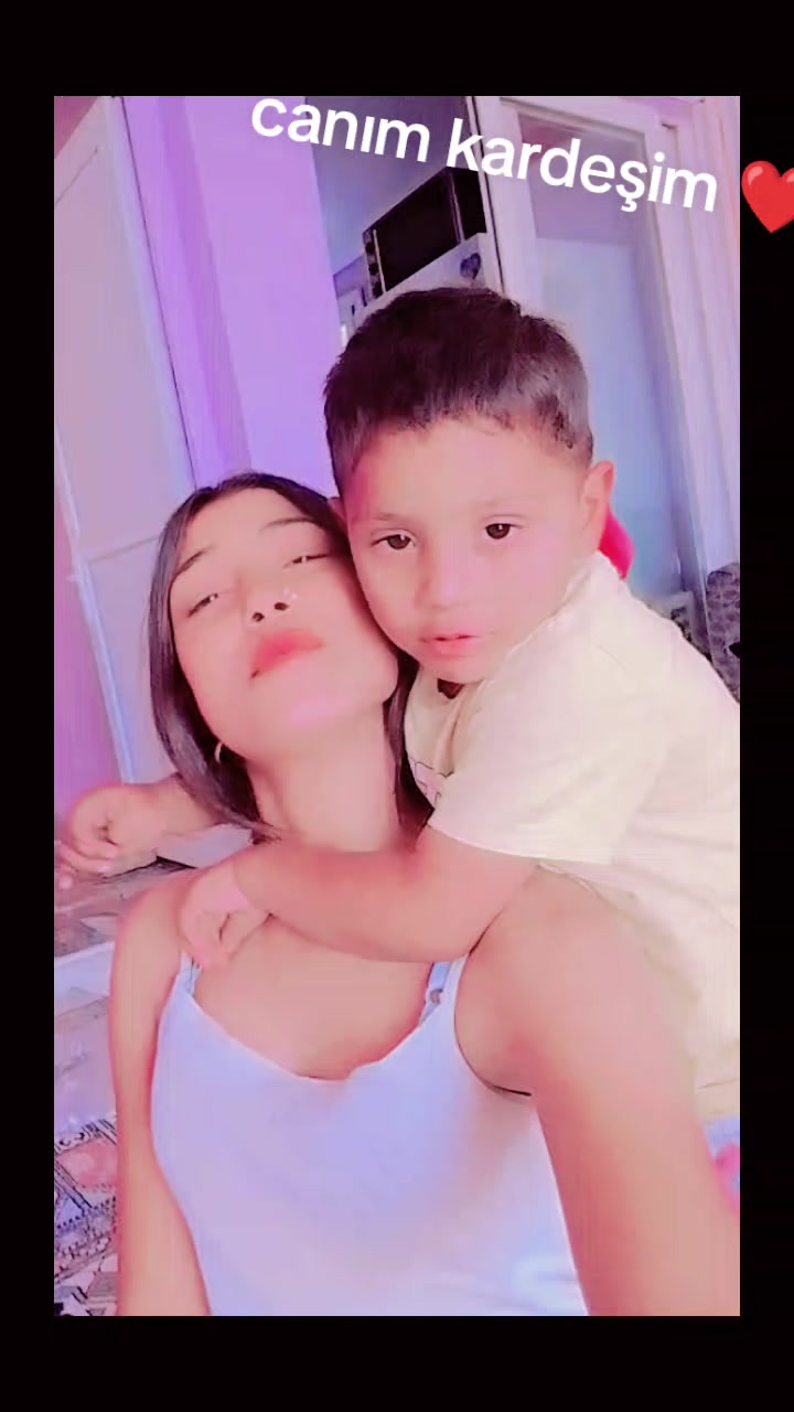 @Ayşe Kanham