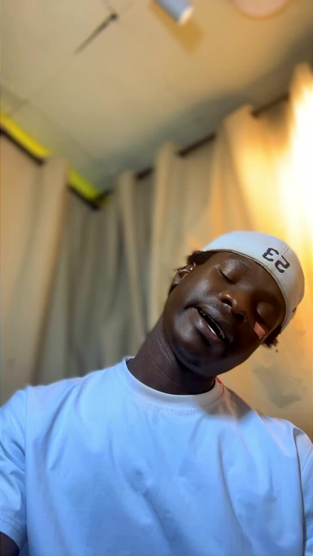 @QWEKU_MC