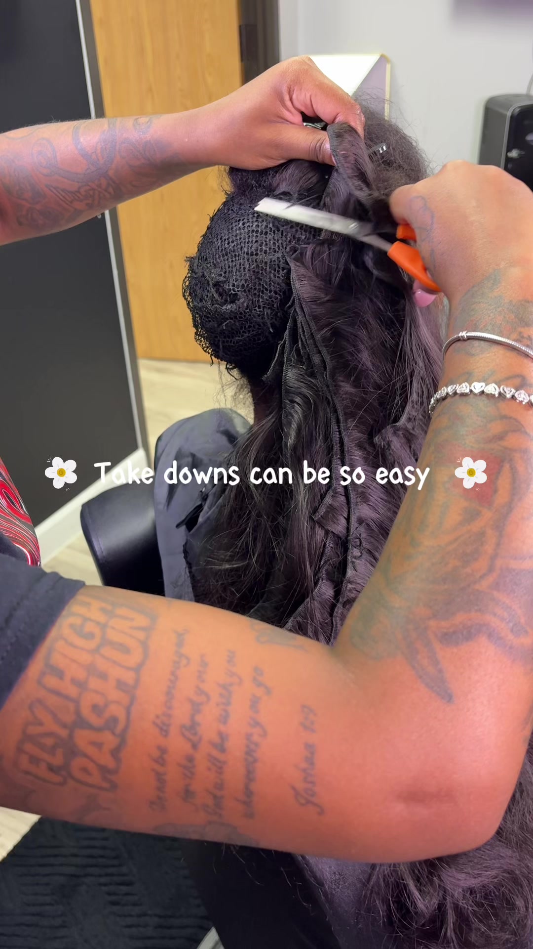 @Houston&rsquo;s Braider/Lash Tech