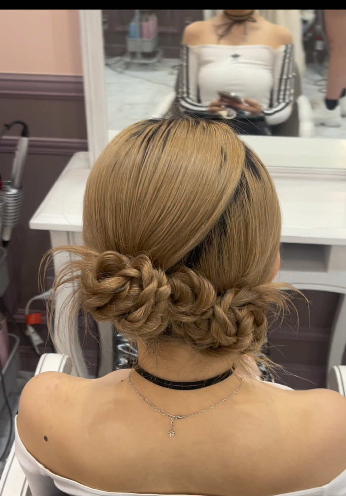 @yoshi-渋谷ヘアセット🌙