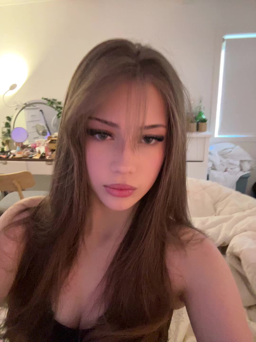 @𝒜𝓊𝓃𝓉𝒾𝑒 𝒜𝓂𝒷𝑒𝓇🌻