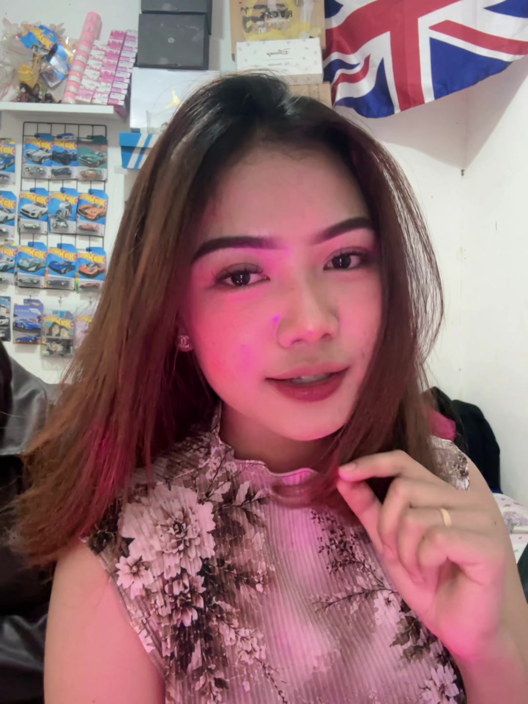 @𝐚𝐧𝐢𝐬