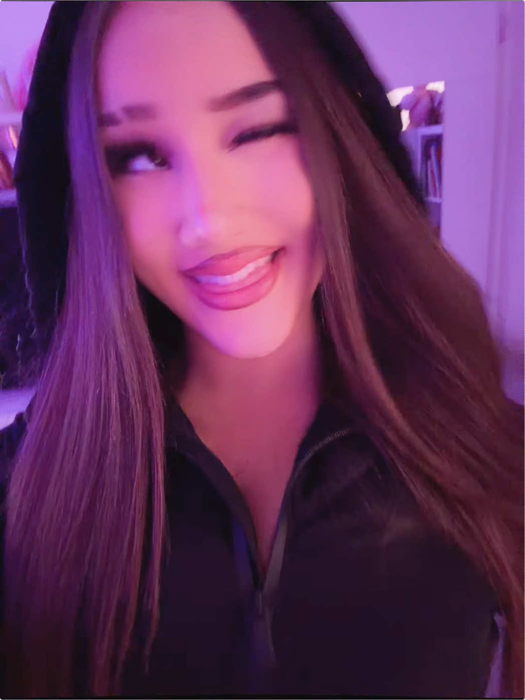 @𝐦𝐢𝐚🇷🇸🇩🇪