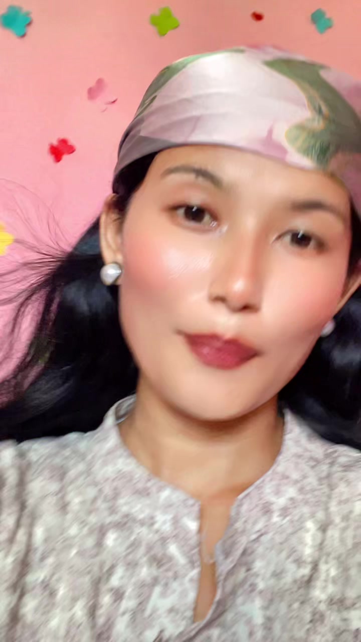 @🦋🌸☘️