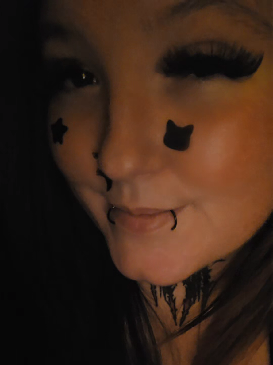 @๐ HailNikachu ๐