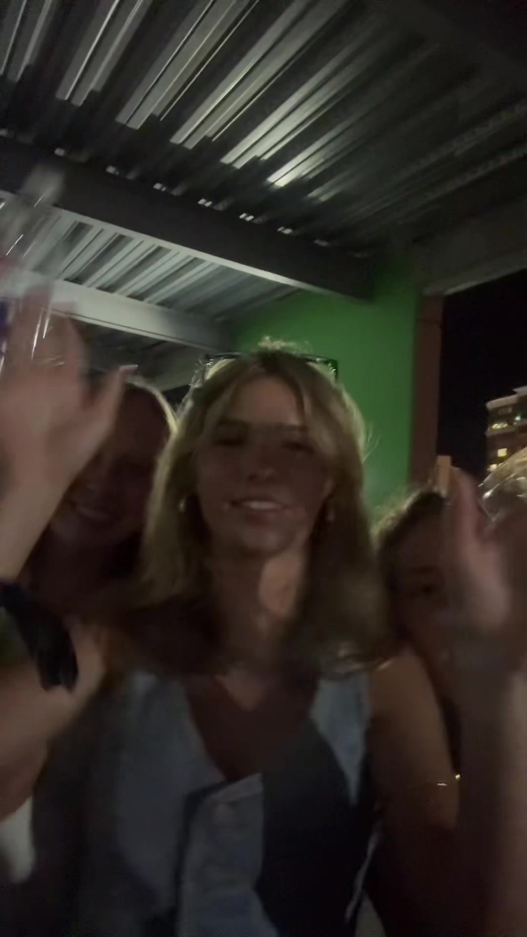 @Av