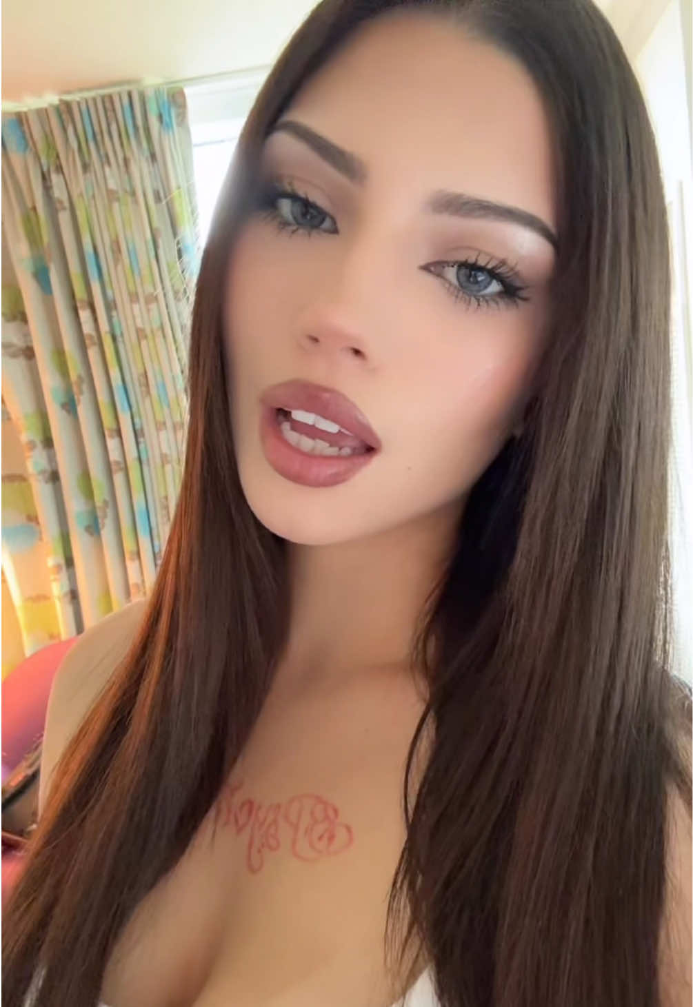 @miamorfoxx